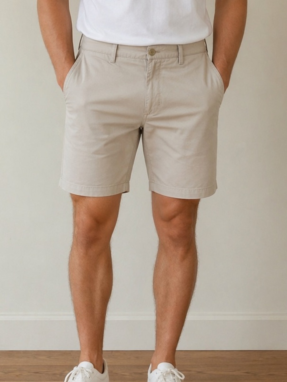 Men’s Chaps Cream Khaki Shorts size 32